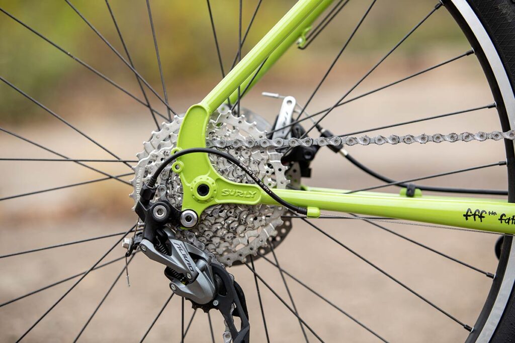 Surly-disc-trucker-pea-lime-soup-gallery_021